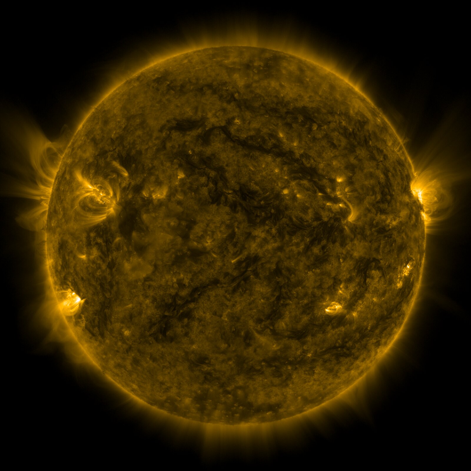 SDO HMI, Standbild: Sichtbares Licht + Magnetogramm: Dunkle Sonnenflecken sind aktive Regionen.